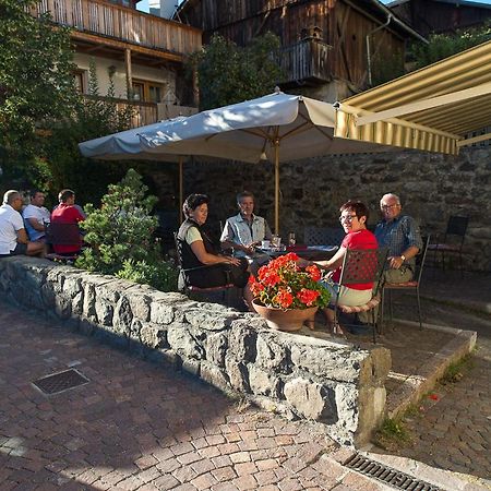 Gasthof Zur Sonne Hotel Laion Exterior photo